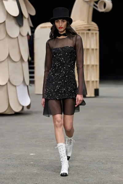 Look 39